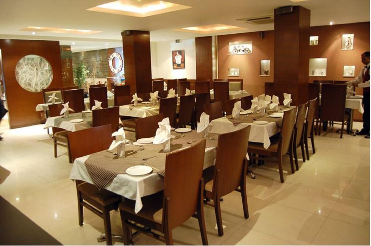 Hotel Amit International Bhilai Εξωτερικό φωτογραφία